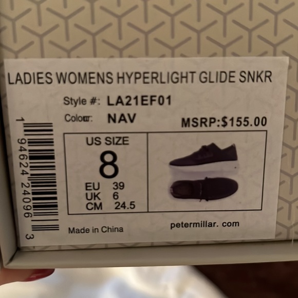 Peter Millar, women’s size 8 navy blue, hyper light glide sneakers NWT - Picture 4 of 8